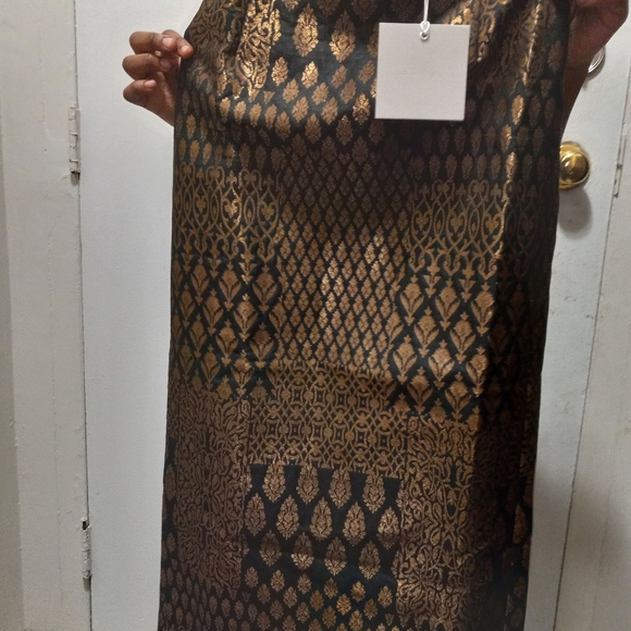 Midi Noon By Noor skirt. With tag - Picture 4 of 7